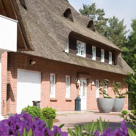 Amethyst Hotel Garni Lueneburg Deutsch Evern Esterno foto