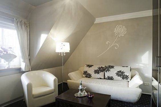 Amethyst Hotel Garni Lueneburg Deutsch Evern Esterno foto